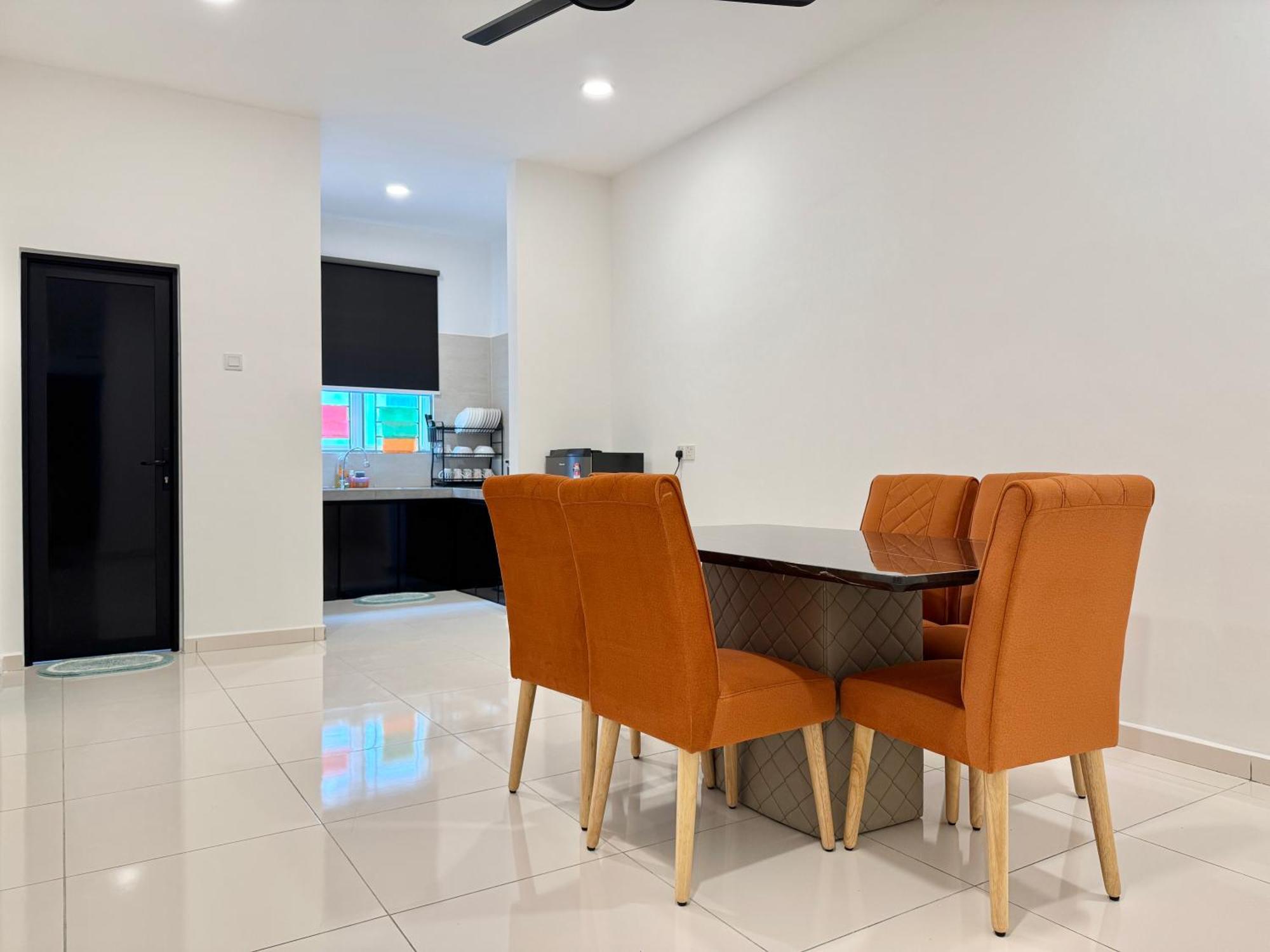 Langkawi Cozy Holiday Home At Taman Simfoni By Zervin Kuah Exterior photo