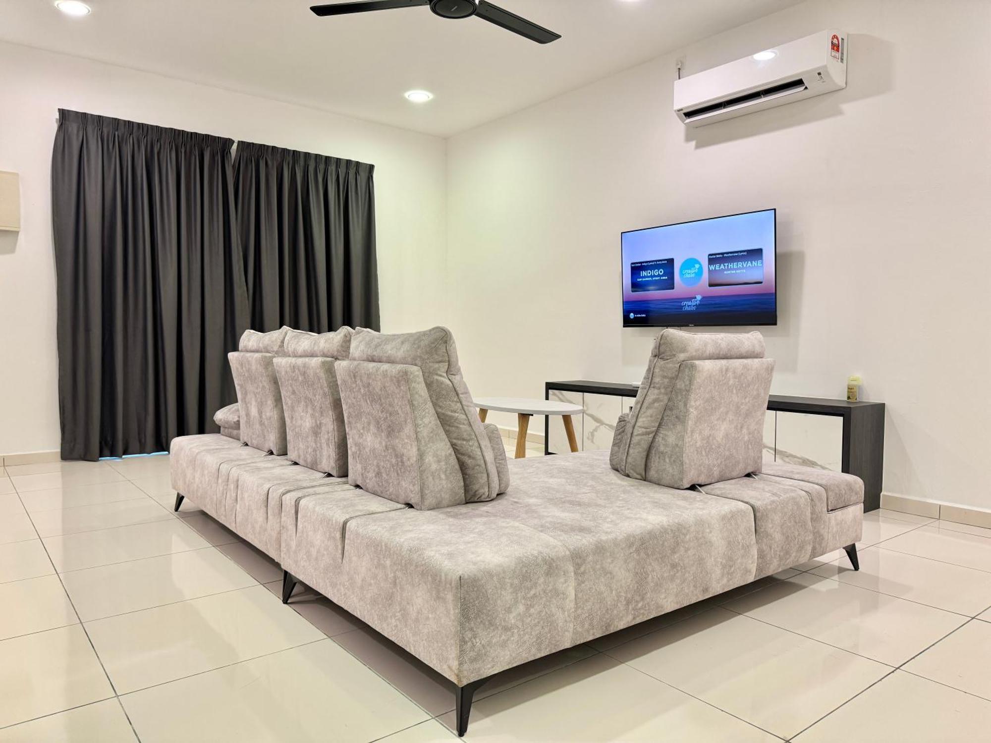 Langkawi Cozy Holiday Home At Taman Simfoni By Zervin Kuah Exterior photo